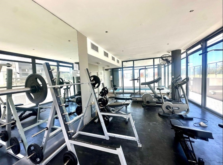 4 Bedroom Property for Sale in Waves Edge Western Cape